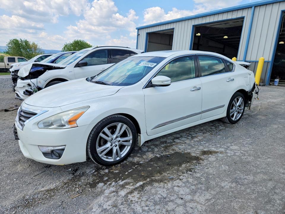2015 NISSAN ALTIMA — VIN 1N4BL3AP5FC138501