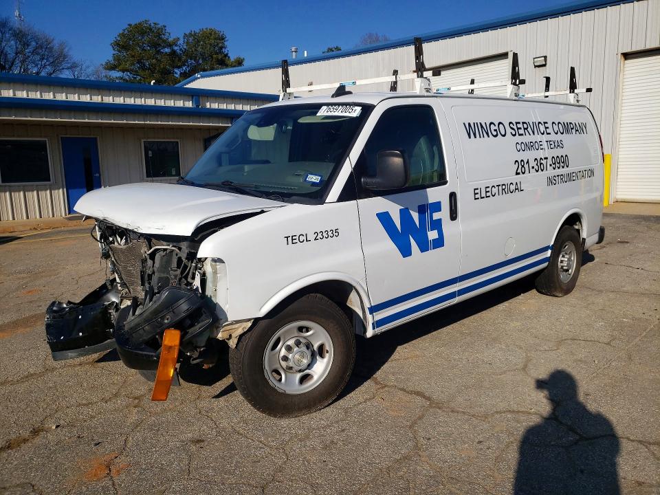 2020 CHEVROLET EXPRESS 25 — VIN 1GCWGAFP2L1275514