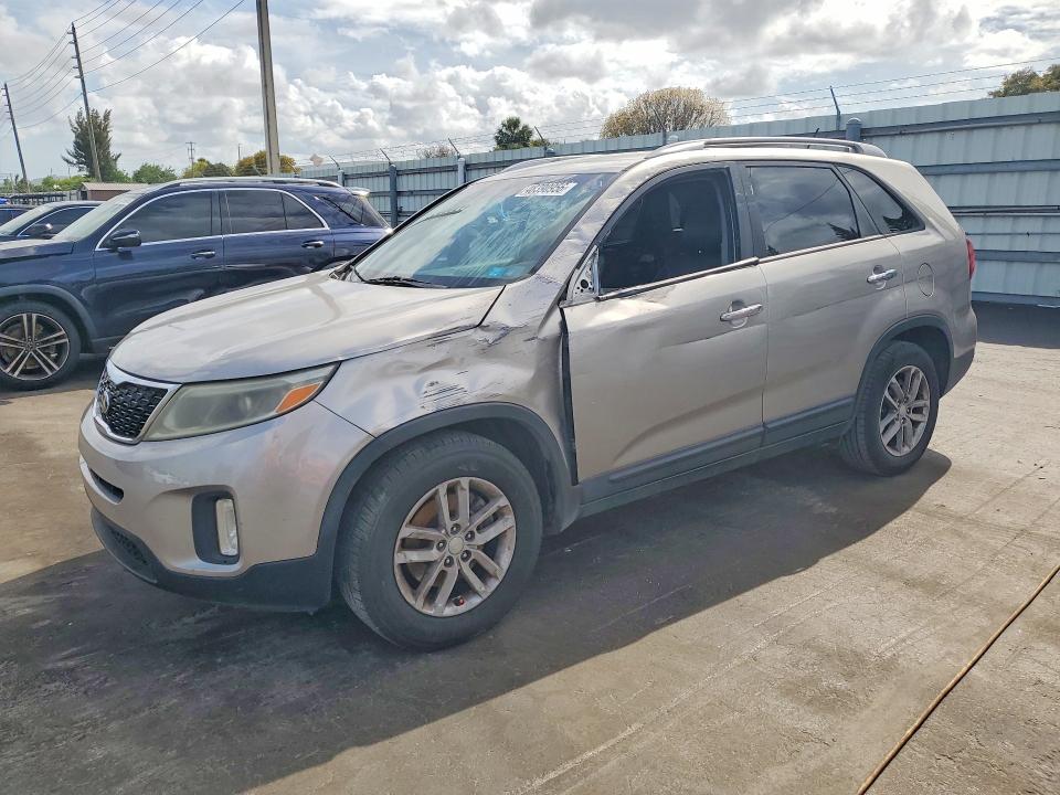 2015 KIA SORENTO — VIN 5XYKT3A66FG662284