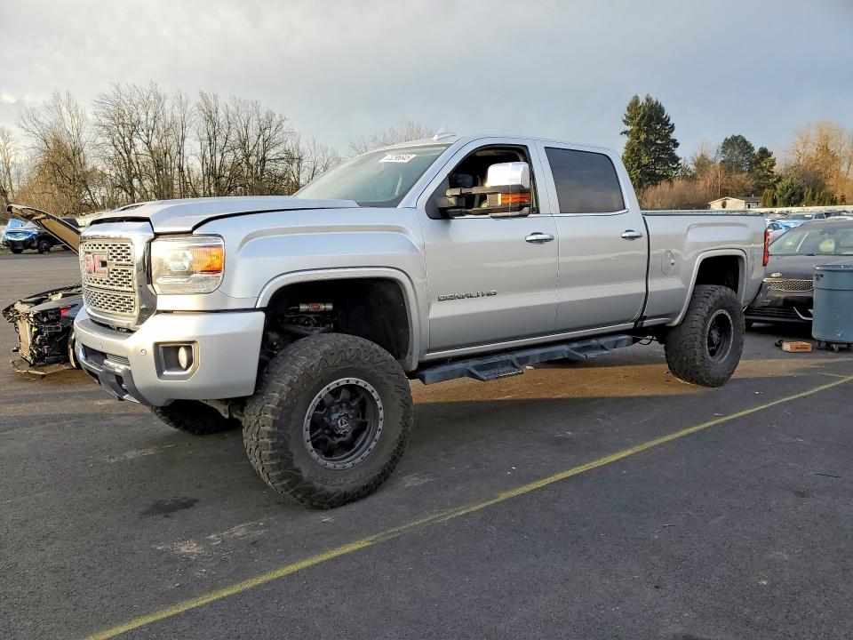 2018 GMC SIERRA K25 — VIN 1GT12UEYXJF188612
