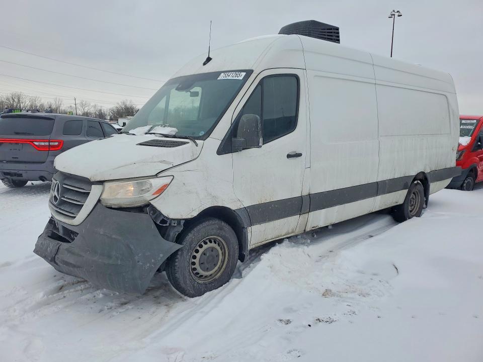 2019 MERCEDES-BENZ SPRINTER 2 — VIN WD3PF1CD3KP164462