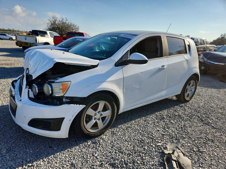2015 CHEVROLET SONIC — VIN 1G1JA6SH3F4149844