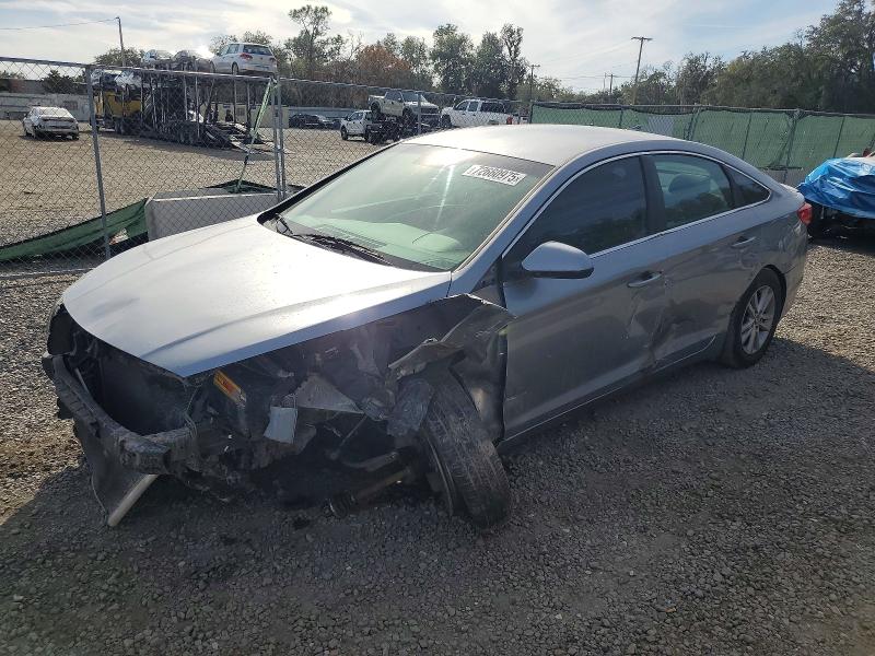 2017 HYUNDAI SONATA SE — VIN 5NPE24AF5HH471733