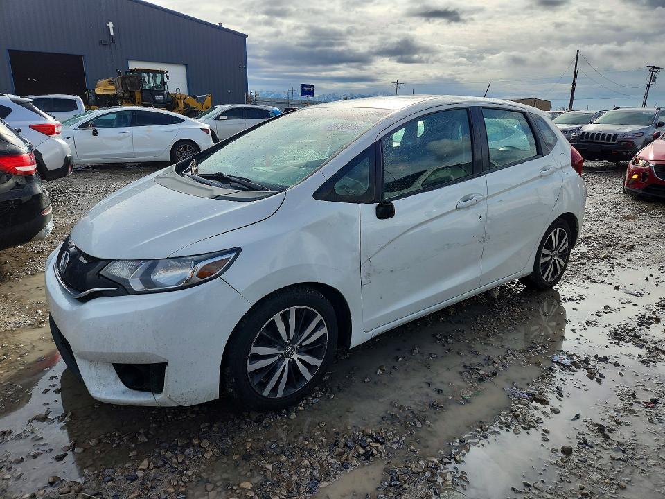 2015 HONDA FIT — VIN 3HGGK5H85FM757693
