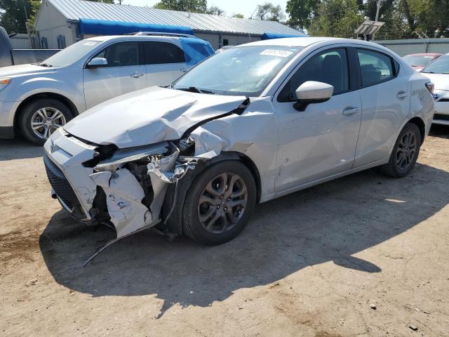 2019 TOYOTA YARIS L — VIN 3MYDLBYV1KY513966