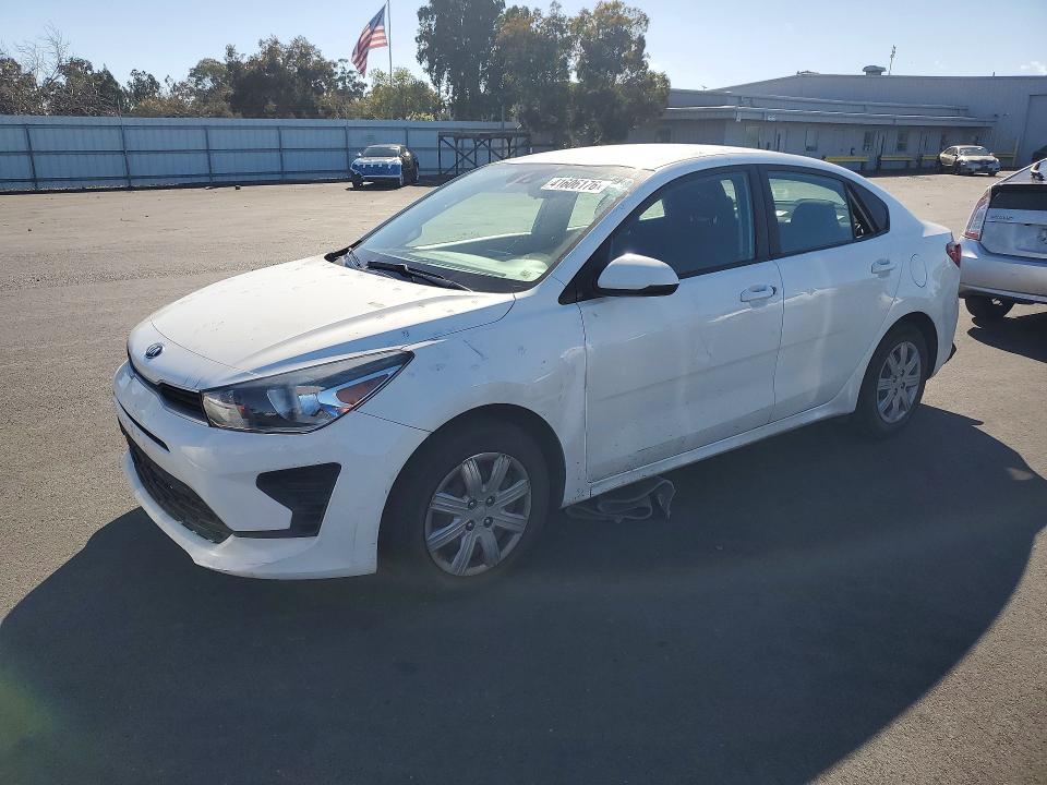 2021 KIA RIO — VIN 3KPA24AD5ME413312