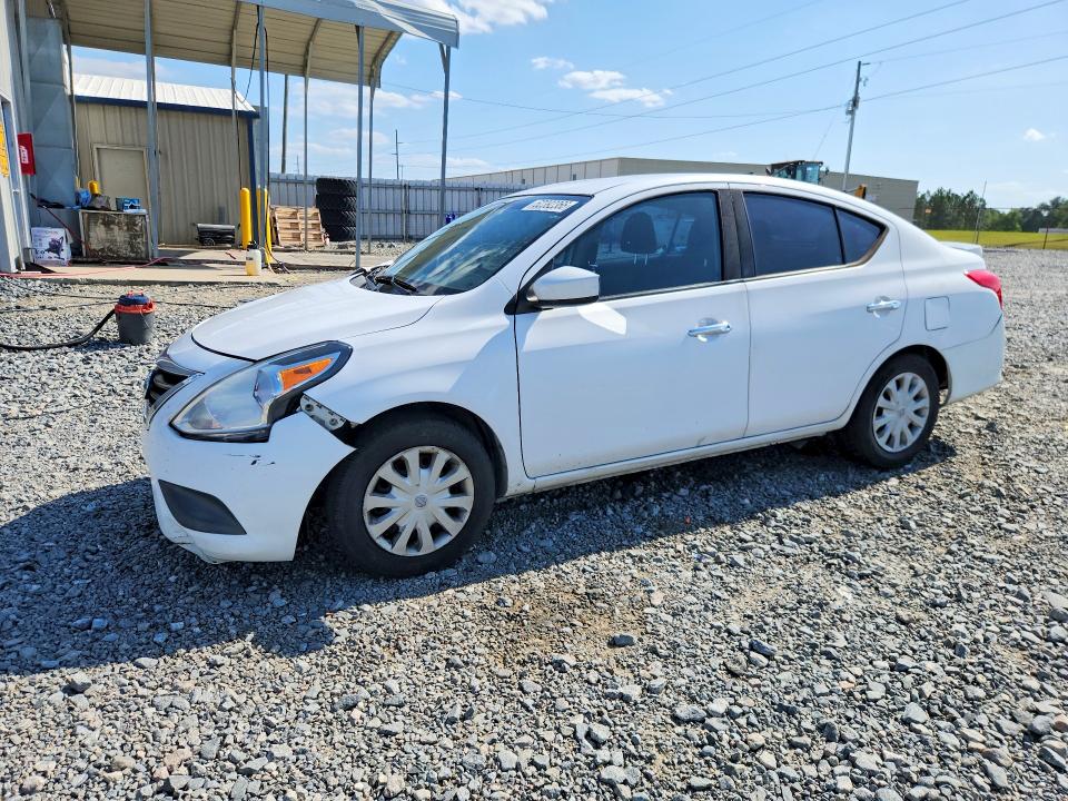 2017 NISSAN VERSA — VIN 3N1CN7AP4HK411606