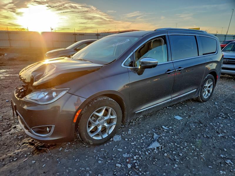 2017 CHRYSLER PACIFICA L — VIN 2C4RC1GG9HR561435