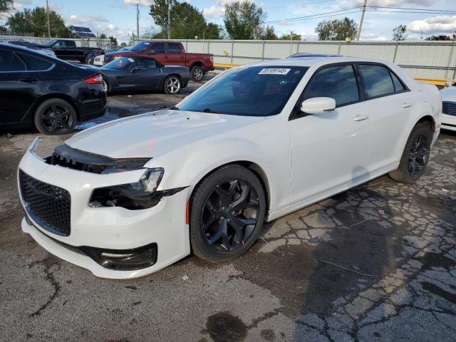 2022 CHRYSLER 300 S — VIN 2C3CCABG6NH120882