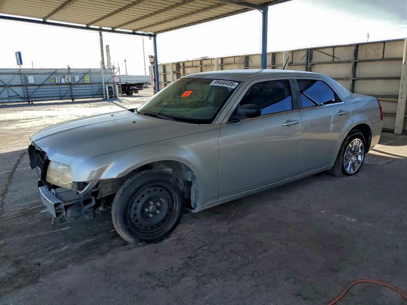 2008 CHRYSLER 300 LX — VIN 2C3KA43R28H131739