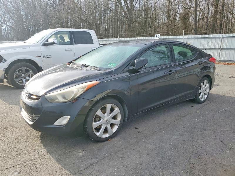 2013 HYUNDAI ELANTRA GL — VIN 5NPDH4AE4DH182726