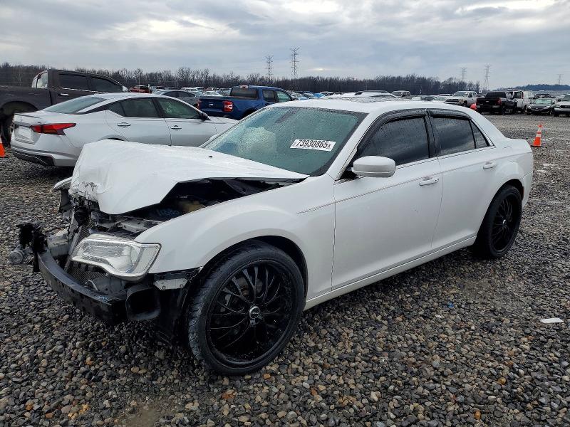 2015 CHRYSLER 300 LIMITE — VIN 2C3CCARG7FH923191