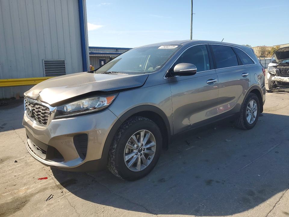 2019 KIA SORENTO L — VIN 5XYPG4A38KG519742