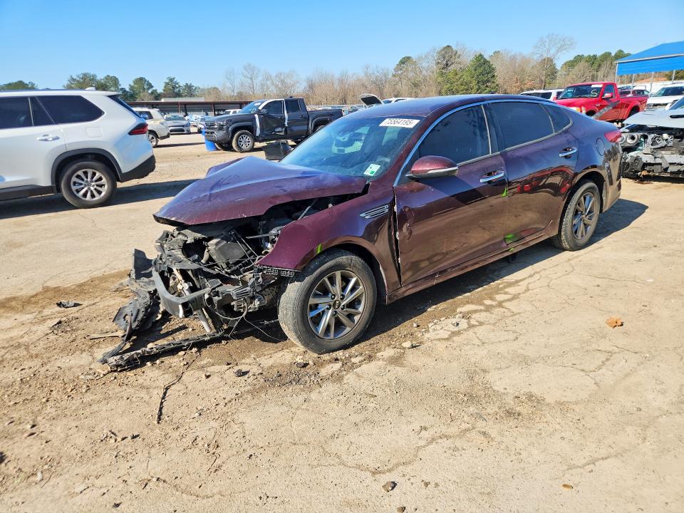2019 KIA OPTIMA — VIN 5XXGT4L39KG301371