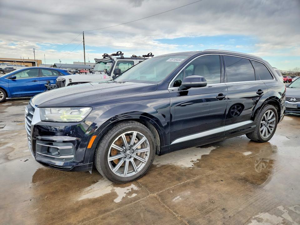2017 AUDI Q7 — VIN WA1VAAF76HD034200