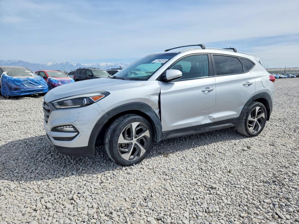 2016 HYUNDAI TUCSON — VIN KM8J3CA21GU157273