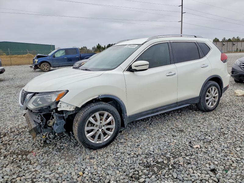 2018 NISSAN ROGUE S — VIN 5N1AT2MT2JC850915