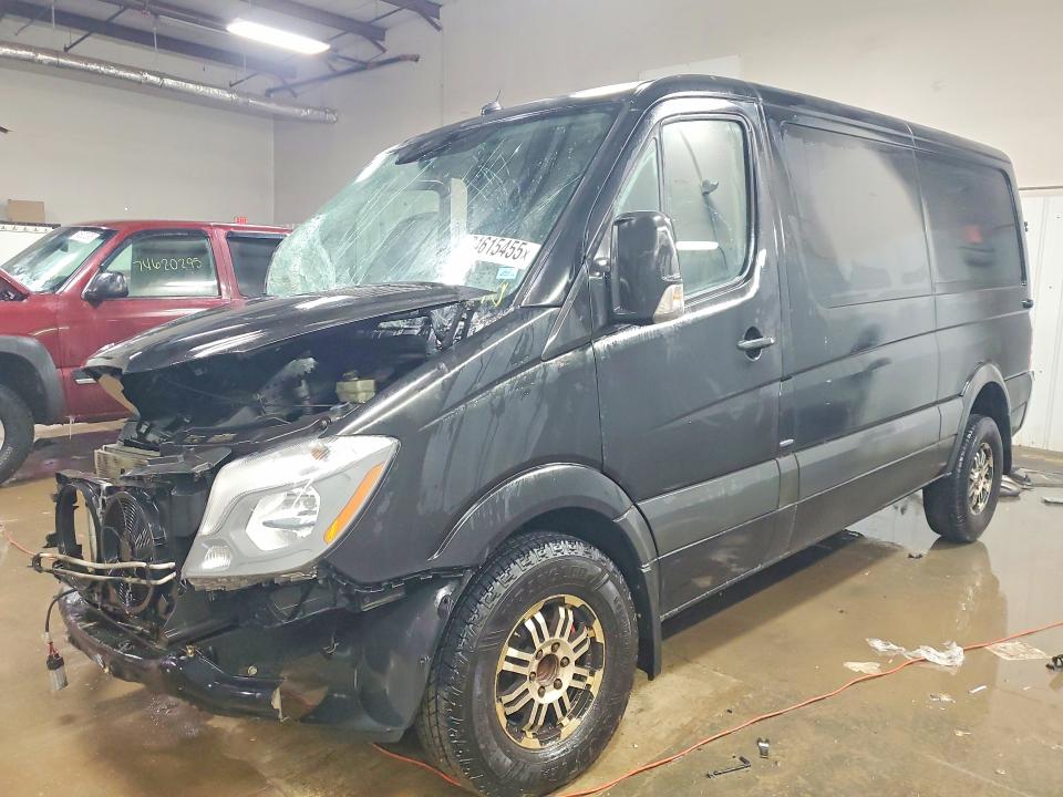 2015 MERCEDES-BENZ SPRINTER 2 — VIN WD3PE7DCXF5987676