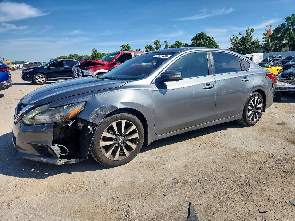 2016 NISSAN ALTIMA — VIN 1N4AL3APXGC265175