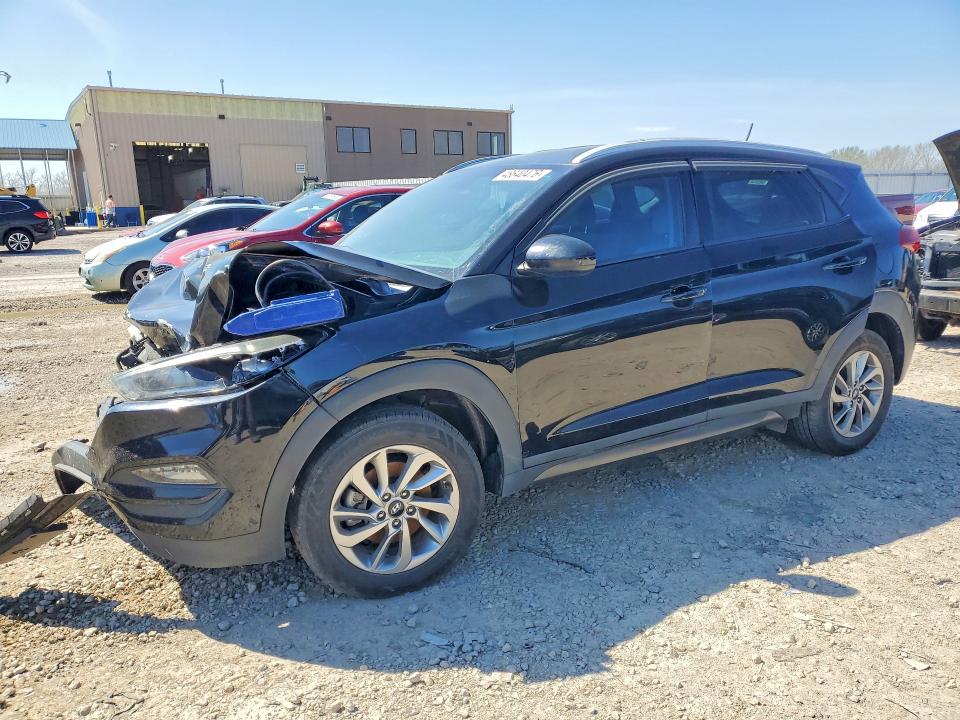 2016 HYUNDAI TUCSON — VIN KM8J33A47GU204033