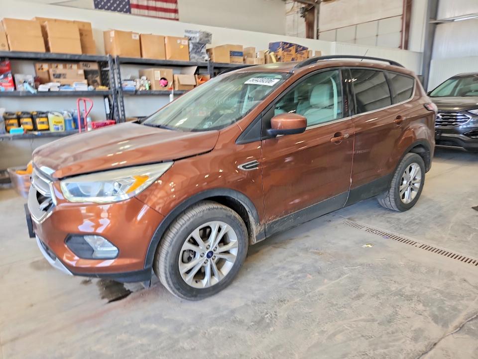 2017 FORD ESCAPE — VIN 1FMCU9GD2HUB89586