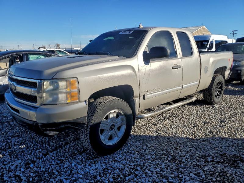 2009 CHEVROLET SILVERADO — VIN 1GCEK29039Z138221
