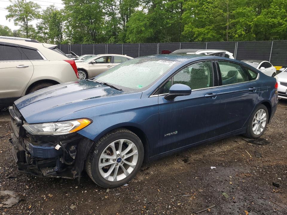 2019 FORD FUSION — VIN 3FA6P0LU9KR162710