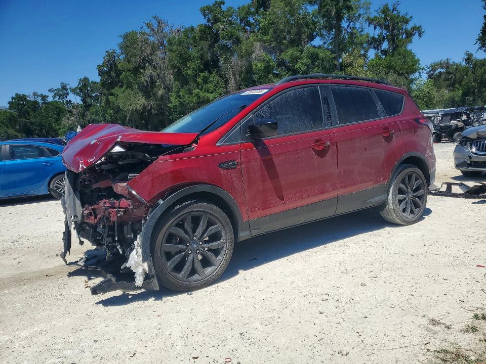 2018 FORD ESCAPE — VIN 1FMCU0GD9JUD14925