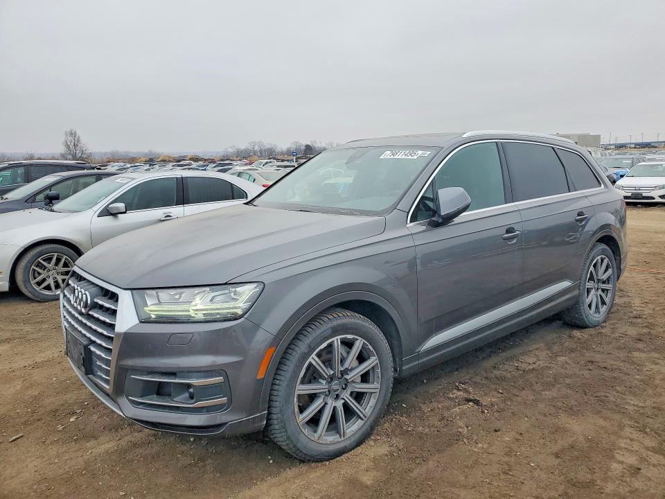 2018 AUDI Q7 — VIN WA1LAAF73JD033177