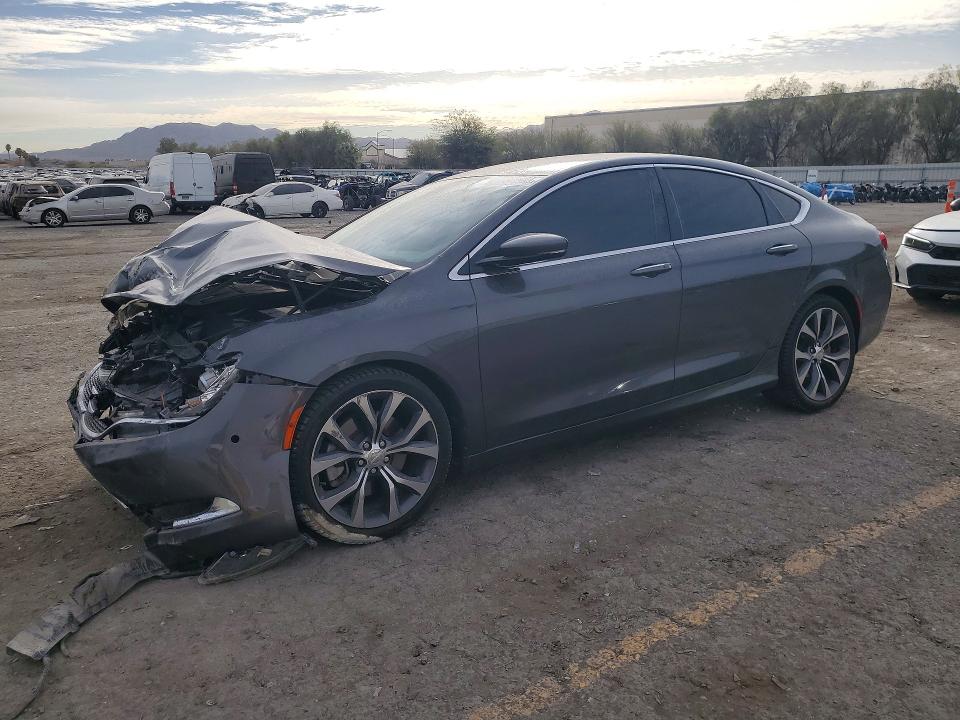 2015 CHRYSLER 200 — VIN 1C3CCCCG3FN510549