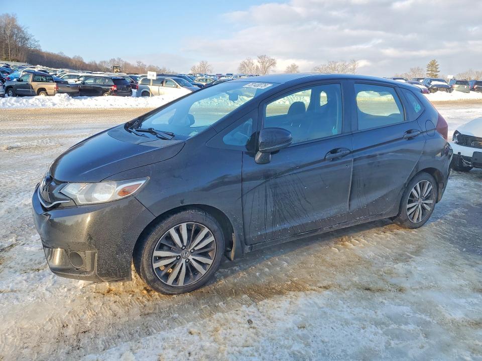 2015 HONDA FIT — VIN 3HGGK5G82FM777627