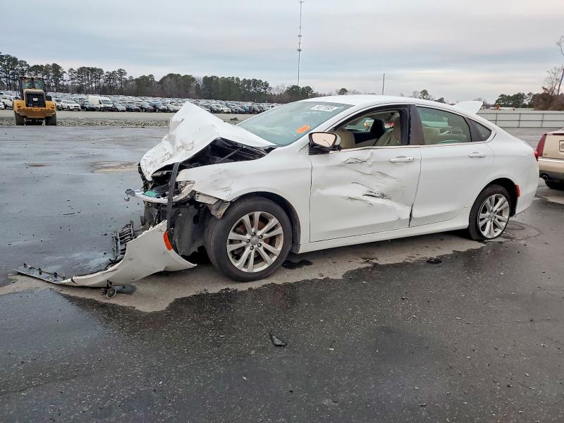 2015 CHRYSLER 200 LIMITE — VIN 1C3CCCAB5FN588869