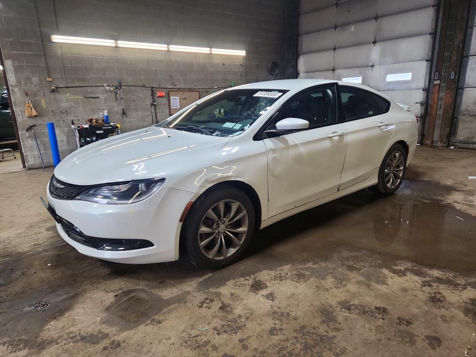2015 CHRYSLER 200 — VIN 1C3CCCDG6FN553751