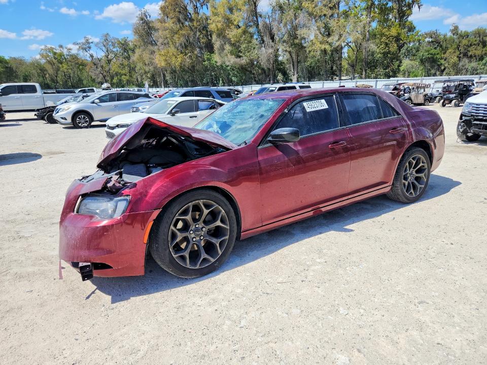 2018 CHRYSLER 300 — VIN 2C3CCAAG3JH191601