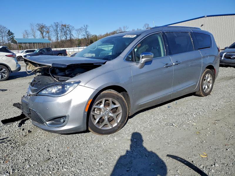 2018 CHRYSLER PACIFICA L — VIN 2C4RC1GGXJR226173