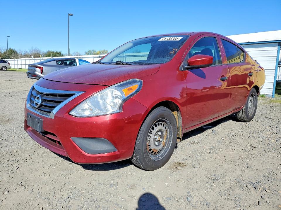 2018 NISSAN VERSA — VIN 3N1CN7AP8JL827030