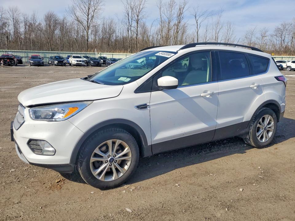 2018 FORD ESCAPE — VIN 1FMCU9GD3JUB76612
