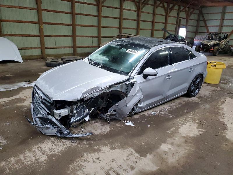 2015 AUDI A3 — VIN WAUEFRFF7F1046204