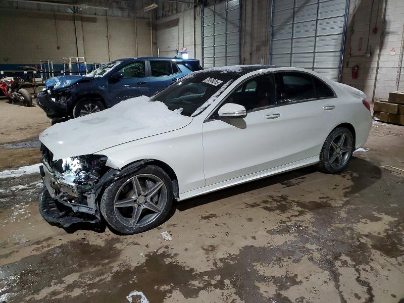 2015 MERCEDES-BENZ C 300 4MAT — VIN 55SWF4KB5FU029954
