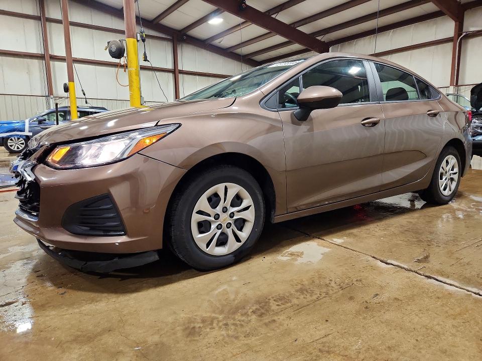 2019 CHEVROLET CRUZE — VIN 1G1BC5SM9K7135848