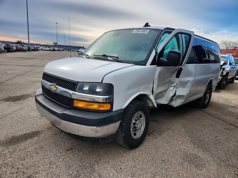 2019 CHEVROLET EXPRESS G2 — VIN 1GAWGFFP5K1304542