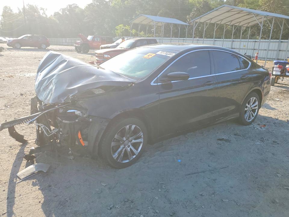 2015 CHRYSLER 200 — VIN 1C3CCCAB4FN504010