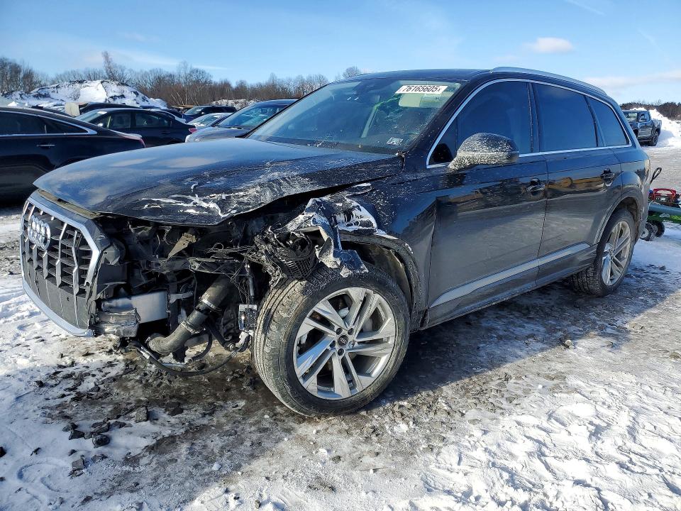 2021 AUDI Q7 — VIN WA1LJAF77MD012935