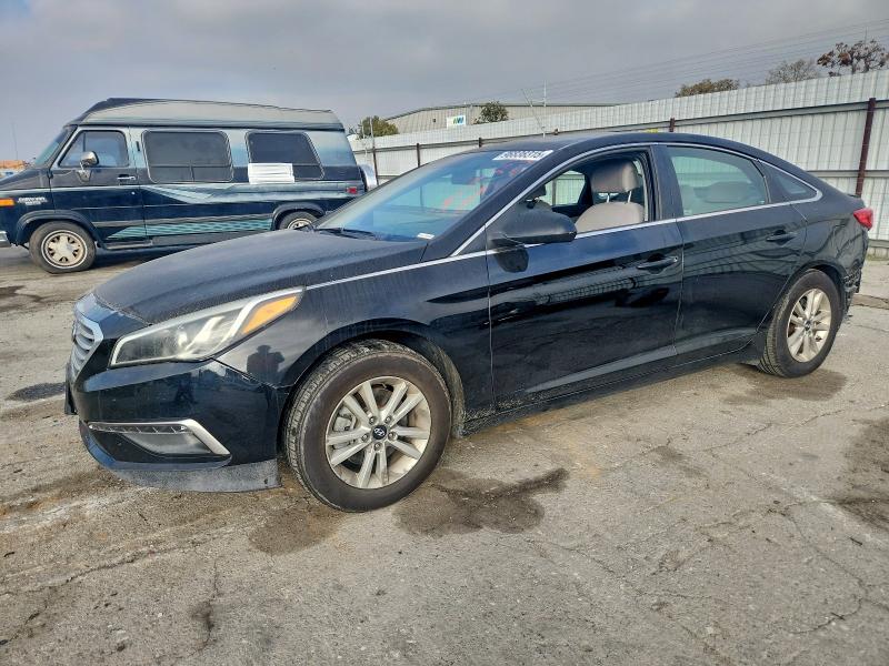 2015 HYUNDAI SONATA SE — VIN 5NPE24AFXFH235107