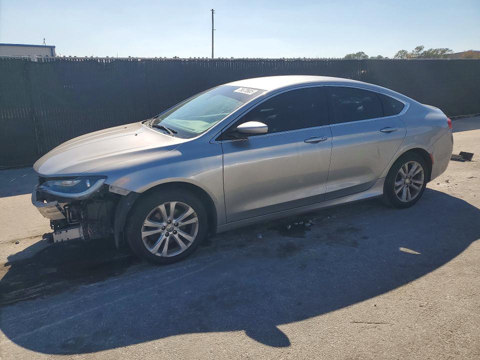 2016 CHRYSLER 200 LIMITE — VIN 1C3CCCAB2GN166446