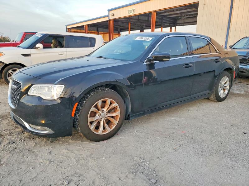 2015 CHRYSLER 300 LIMITE — VIN 2C3CCAAG2FH859640