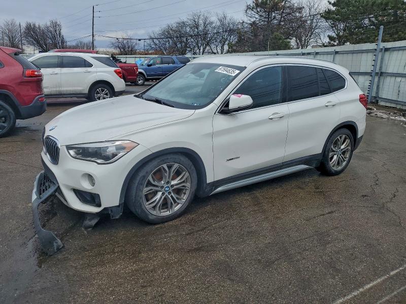 2017 BMW X1 XDRIVE2 — VIN WBXHT3C30H5F81389