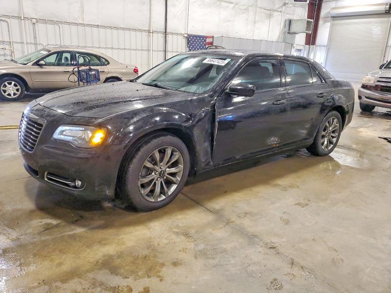 2014 CHRYSLER 300 S — VIN 2C3CCAGG2EH379233