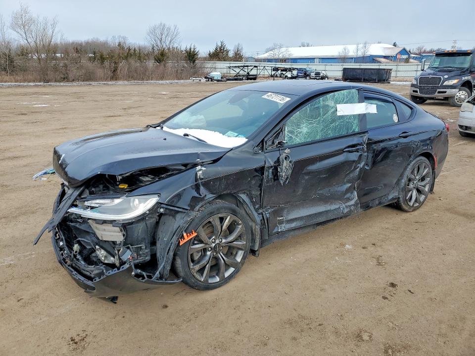 2016 CHRYSLER 200 — VIN 1C3CCCDG2GN158385