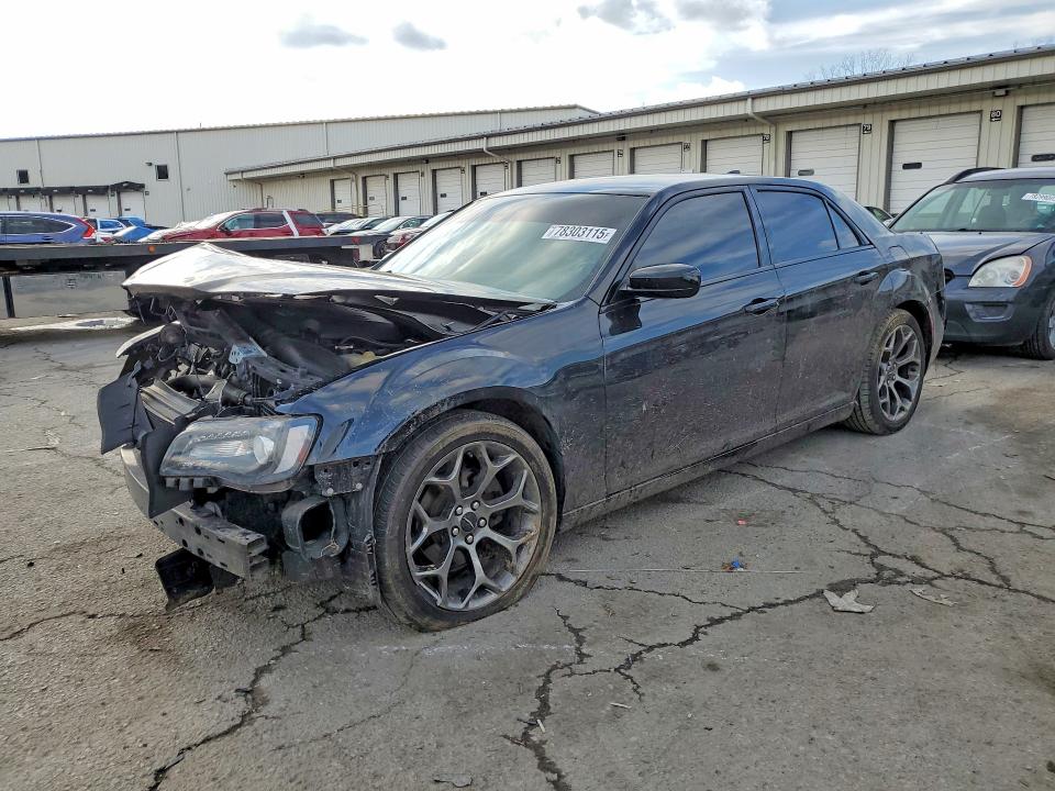 2017 CHRYSLER 300 — VIN 2C3CCABG2HH558481